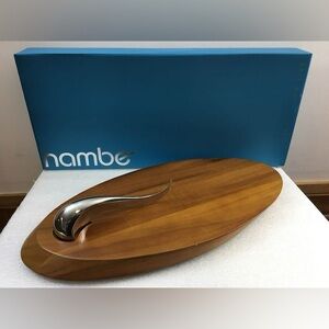 Nambe Swoop Cheese Board & Knife